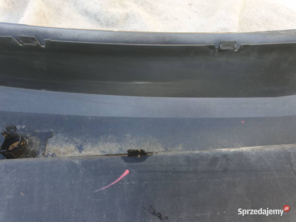 Zderzak tył Opel Astra hatchback J z czujnikiem osobowe Kozłów