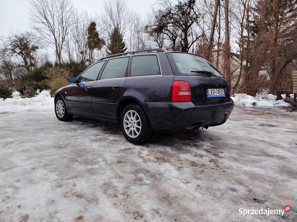 Audi a4 b5 24 benzyna lift lubelskie Rejowiec Fabryczny