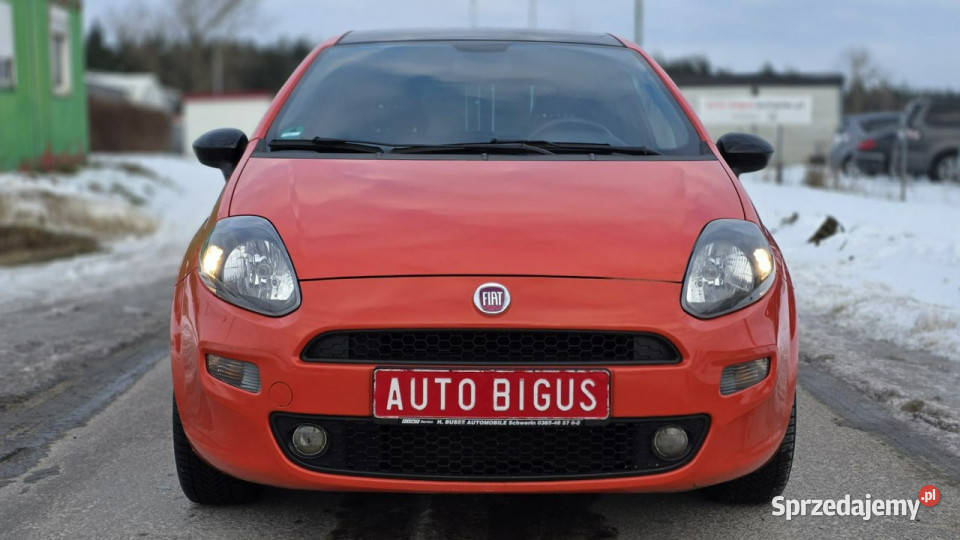 Fiat Punto 14 78 wersja sporting czarny sufit Rok produkcji 2014 Lębork
