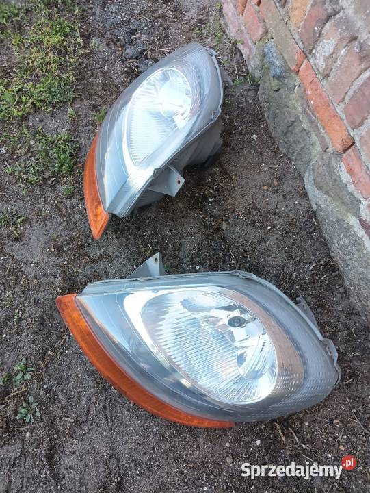 Lampy Trafic Vivaro Primastar komplet kompletne Poniec