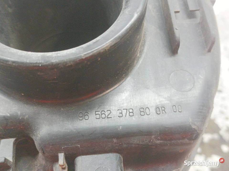 OBUDOWA FILTRA POWIETRZA 9656237880 16 VTI THP Obudowy filtrów