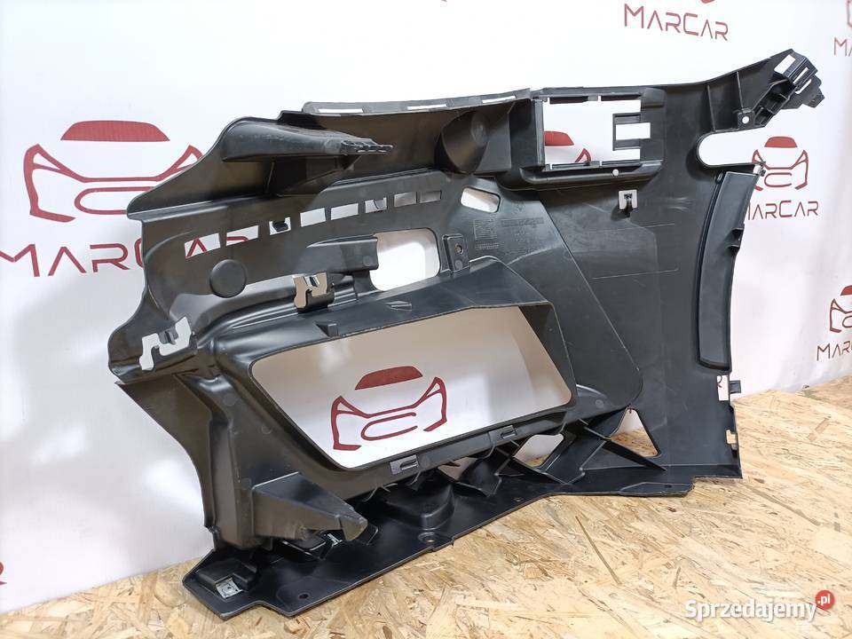 BMW M8 F91 F92 F93 ŚLIZG MOCOWANIE WKŁADKA Pleszew