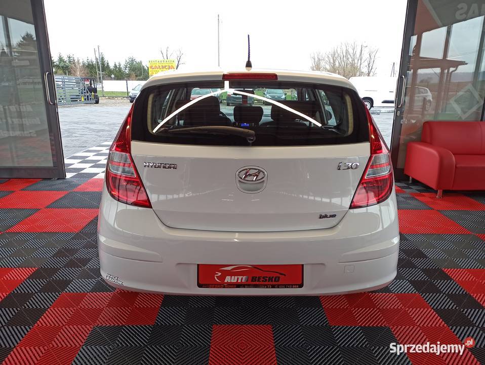 HYUNDAI I30 16 Diesel 2010 r 6 Biegów Stan Hatchback Zarszyn