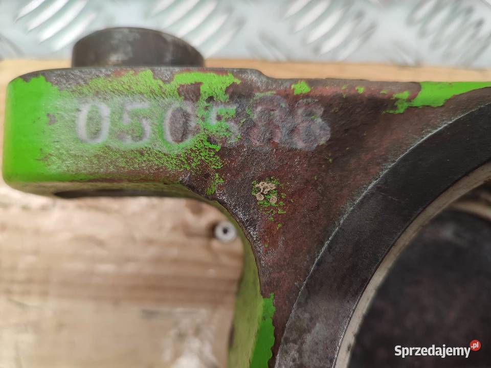 Ucho wspornik mostu Merlo P 559 050586 Wilkowo sprzedam