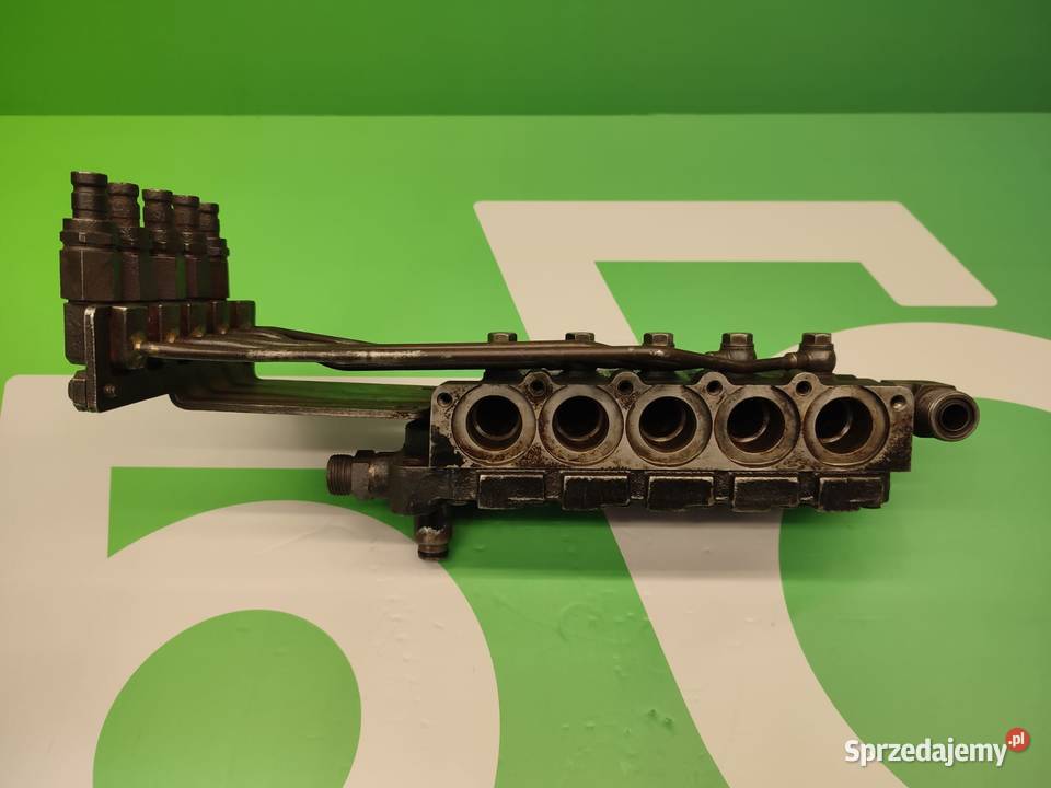 Korpus zaworu 47134550 Holland T7200 wielkopolskie Wilkowo