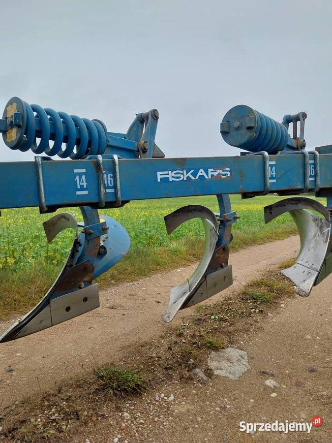 PŁUG FISKARS