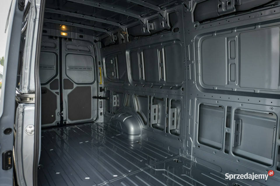 Volkswagen Crafter FL Furgon L4 20 TDI 177 Łódź sprzedam