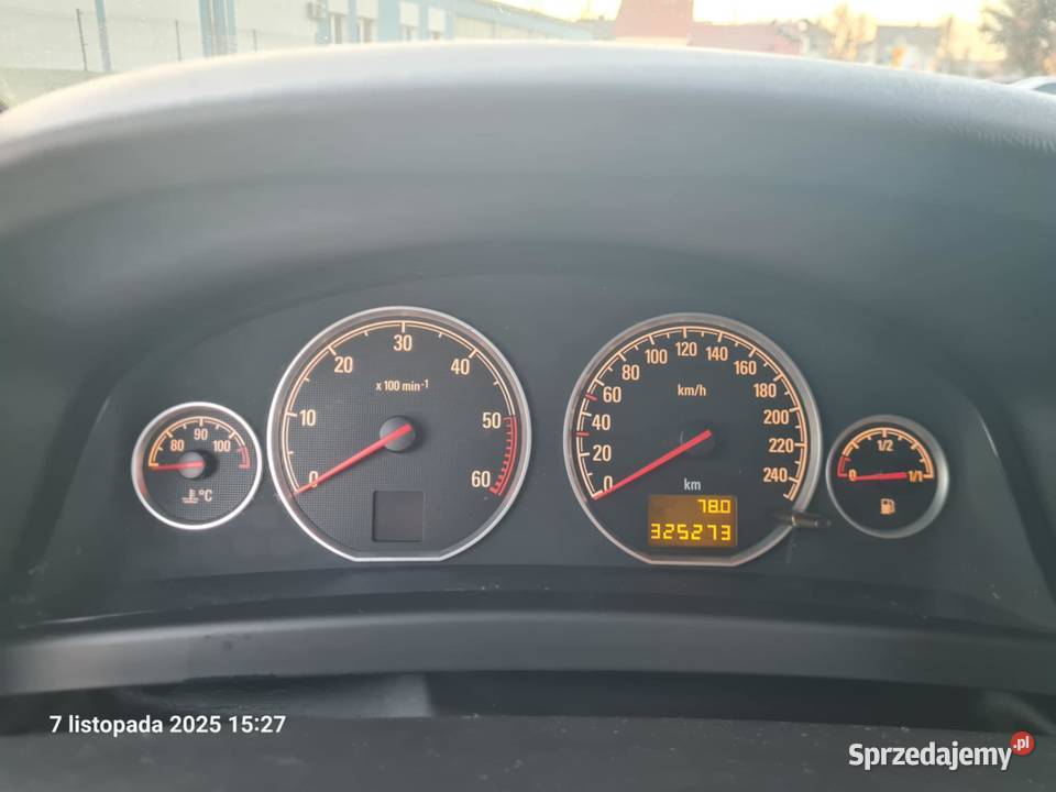 VECTRA ładny stan 2004r 325000km Grajewo