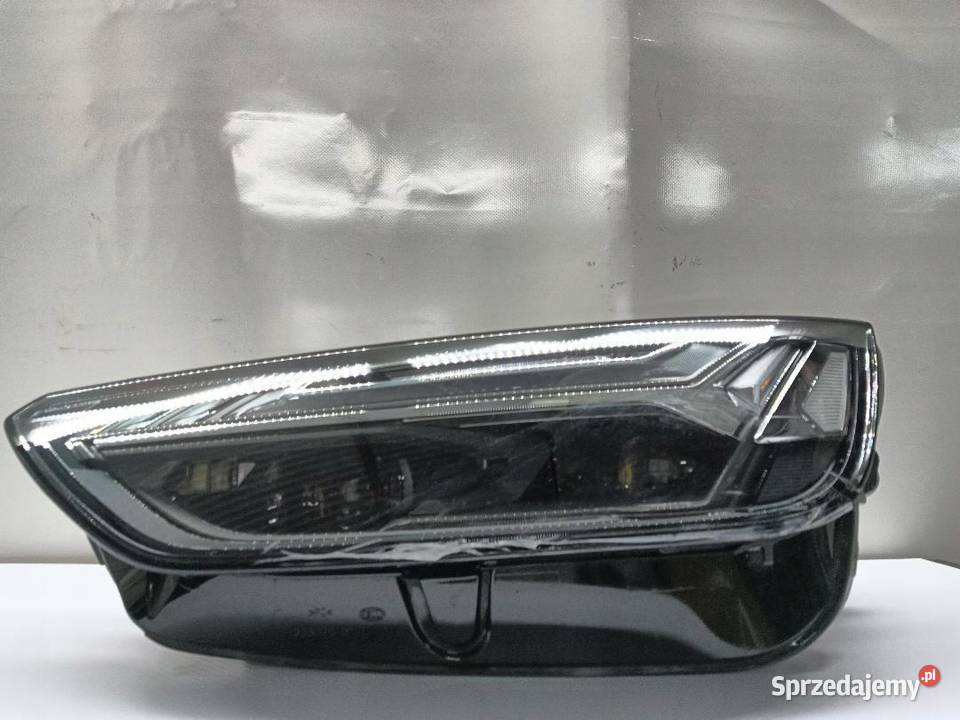 LAMPA PRZÓD PRZEDNIA LEWA AUDI Q5 80A941035