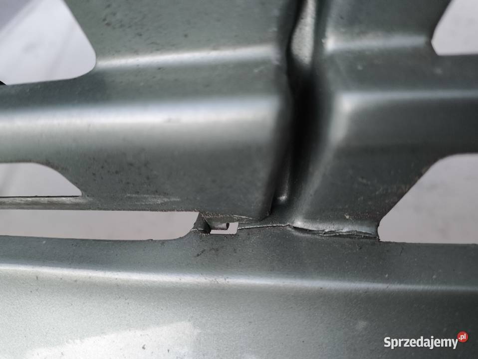 Mercedes W124 zderzak przedni szeroka listwa z Części samochodowe