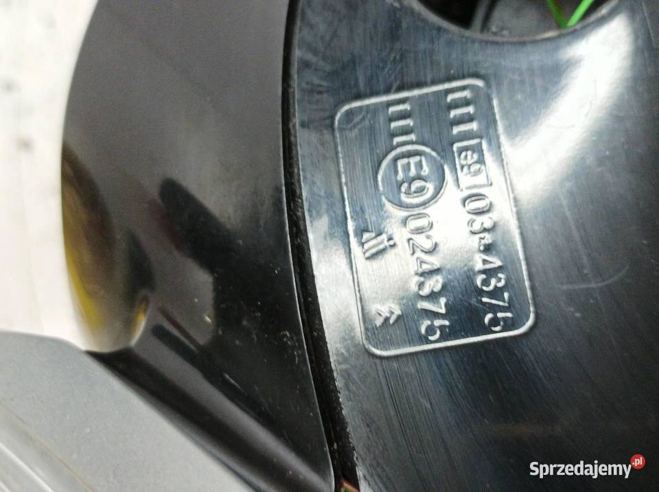 LUSTERKO PRAWE 662PIN 034375 Citroen C4 Picasso