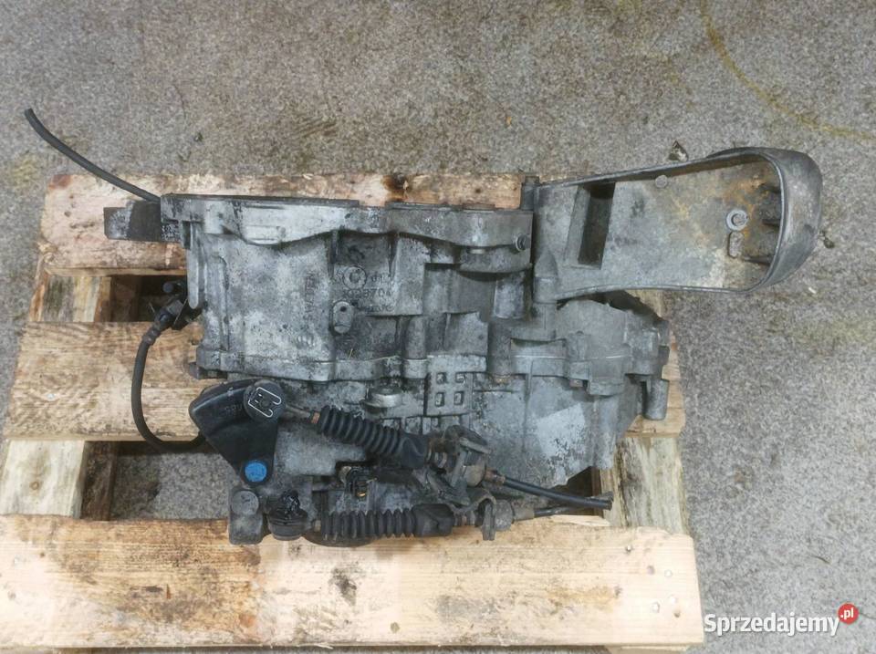 SKRZYNIA BIEGÓW 1023704 25 TDI Volvo V70 II sprzedam