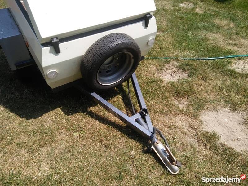 Przyczepka turystyczna 300kg Do samochodów osobowych świętokrzyskie