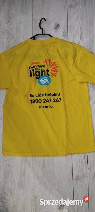 bawełniana koszulka tshirt żółta z napisami r L Rozmiar L