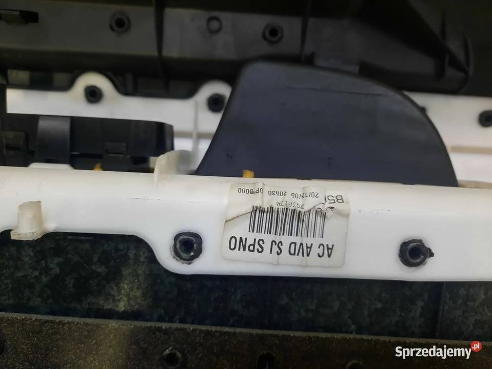 TAPICERKA DRZWI LEWA PRAWA CITROEN C4 3D 0410