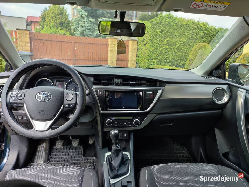 Zadbana Toyota Auris 16 benzynagaz 2013 Auris Radom