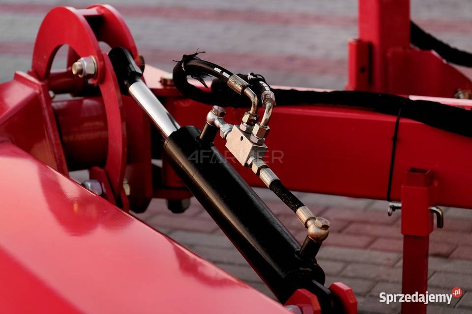 Kosiarka bijakowa tylnoboczna AGF180 4FARMER Tajęcina