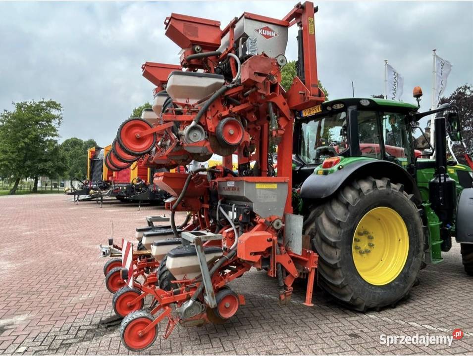 Siewnik do kukurydzy Kunh Planter 8 rzędowy