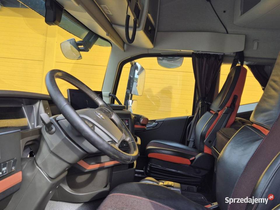 Volvo FH 750 8x4 2 osie podnoszone Do przewozu Kraków
