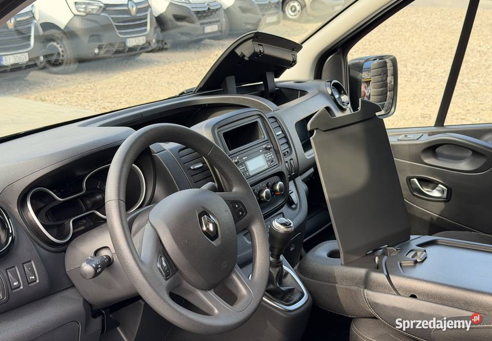 Renault Trafic VAN Long L2H1 3m paki Pojemność poduszka powietrzna Białystok sprzedam