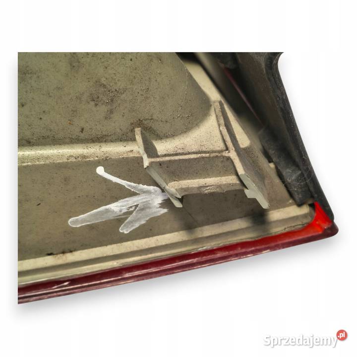 LAMPA PRAWA Volvo V70 III XC70 20072013 tylna Chełm sprzedam