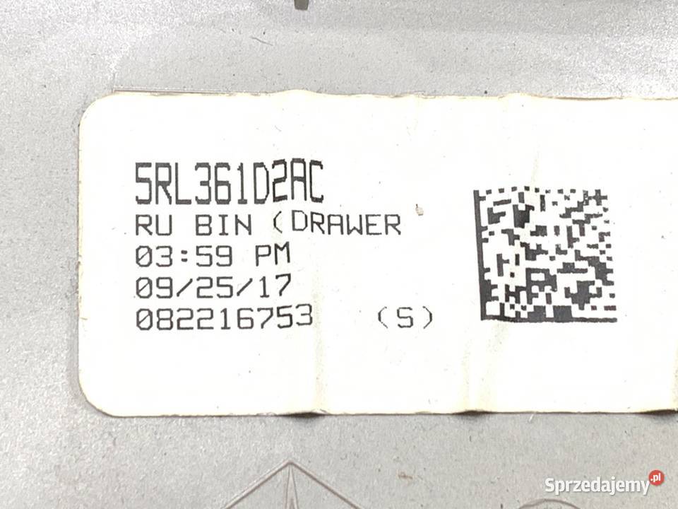 SCHOWEK ŚRODKOWY CHRYSLER PACIFICA Minivan