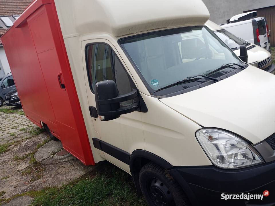 Food Truck Iveco Daily nowa zabudowa Rok produkcji 2012 Wałbrzych
