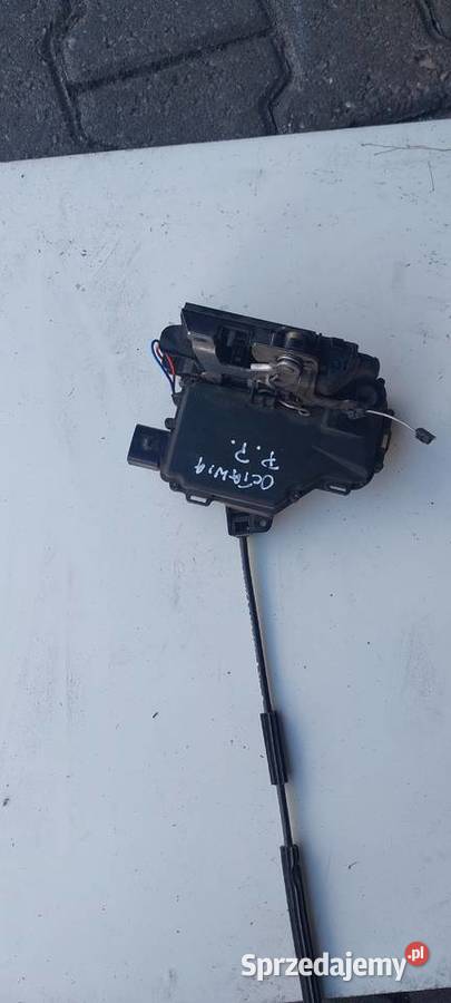 Zamek drzwi prawy przód Skoda Octavia 8 pin Zamki, wkładki i kluczyki Szczecin