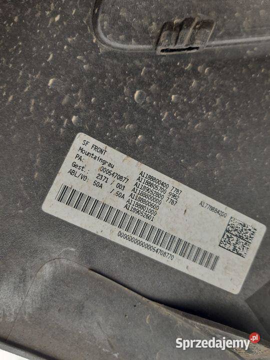 zderzak przedni Mercedes CLA W118 X118 Karoseria