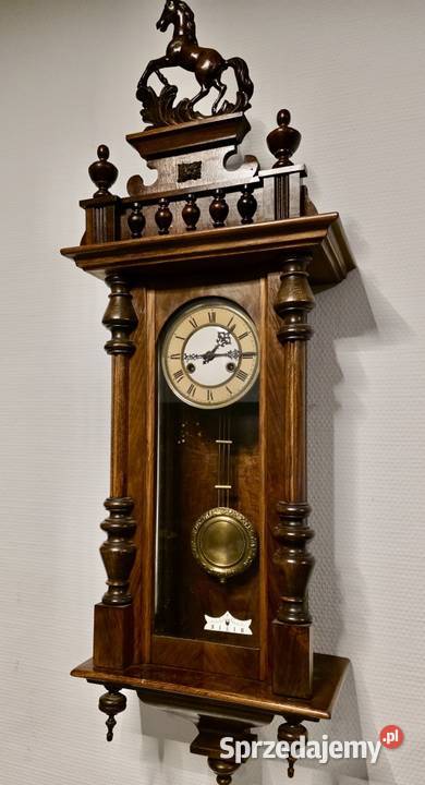 Orzechowy zegar eklektyczny koniec XIX wieku