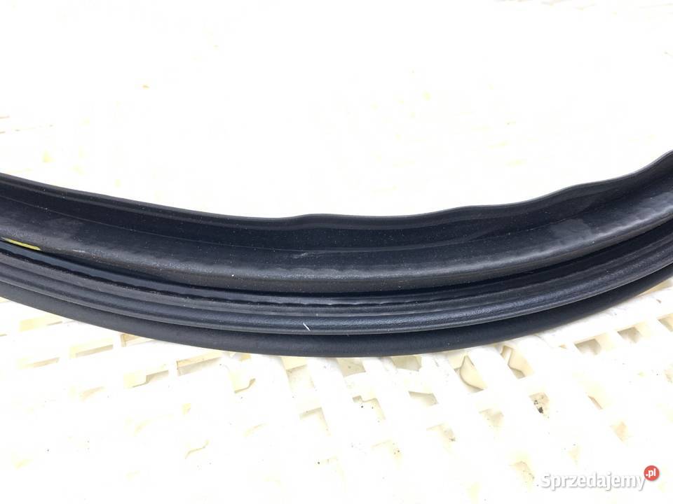USZCZELKA DRZWI PRZÓD LEWA VOLVO V60 I Kombi osobowe Uszczelki