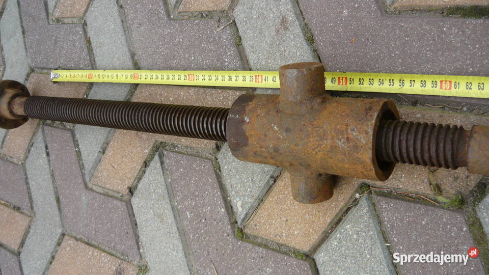 Śruba trapezowa fi 36 z nakrętką