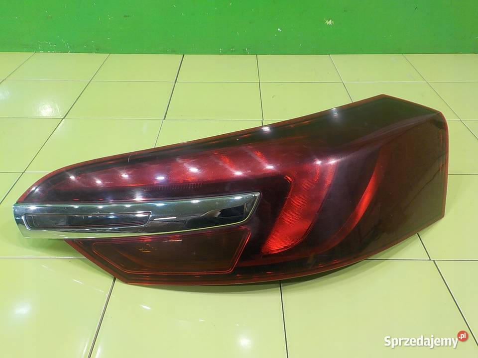 INSIGNIA A LIFT 20 CDTI 15r KOMBI lampa prawa Suków sprzedam