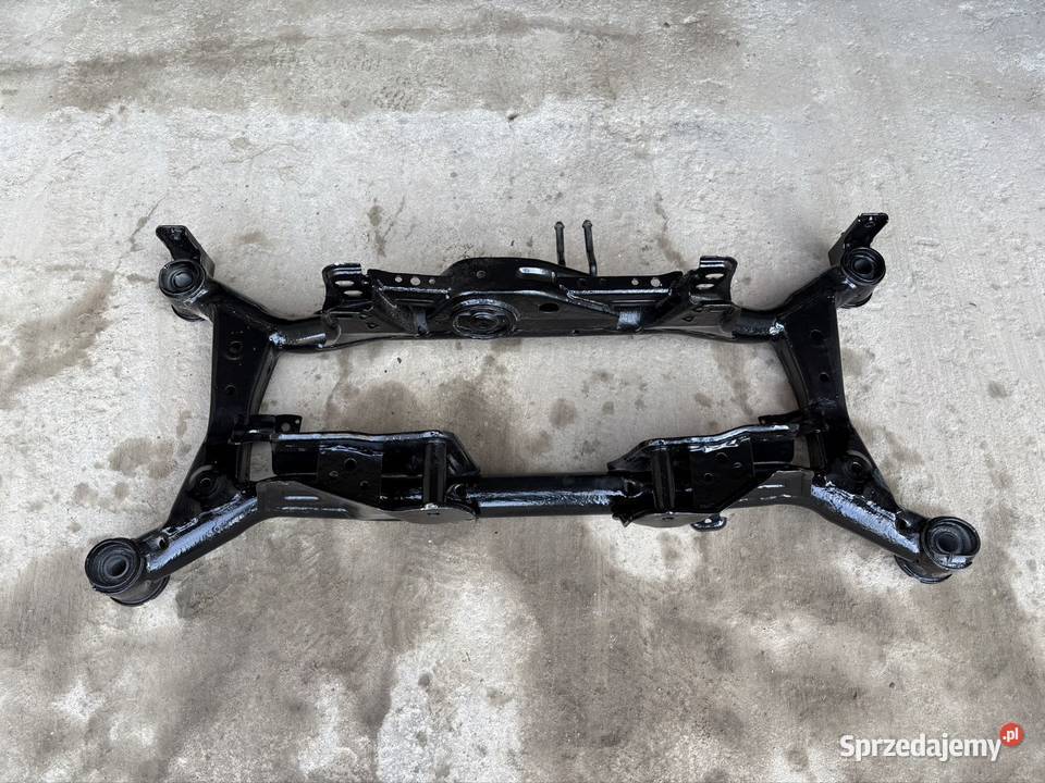 Sanki kołyska belka zawieszenie tył Nissan lubelskie Olszowiec