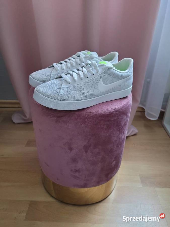 Buty sportowe damskie Nike 385 podkarpackie Mielec sprzedam