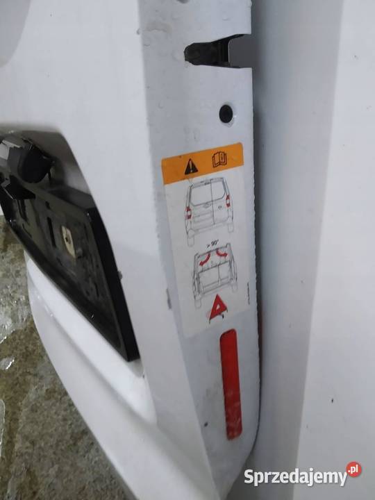 DRZWI LEWE TYŁ EN LEKKO USZKODZONE Ford Transit świętokrzyskie