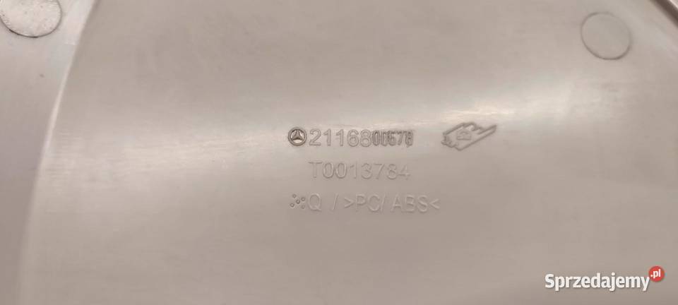 MERCEDES W211 OSŁONA DESKI PRAWA A2116800678