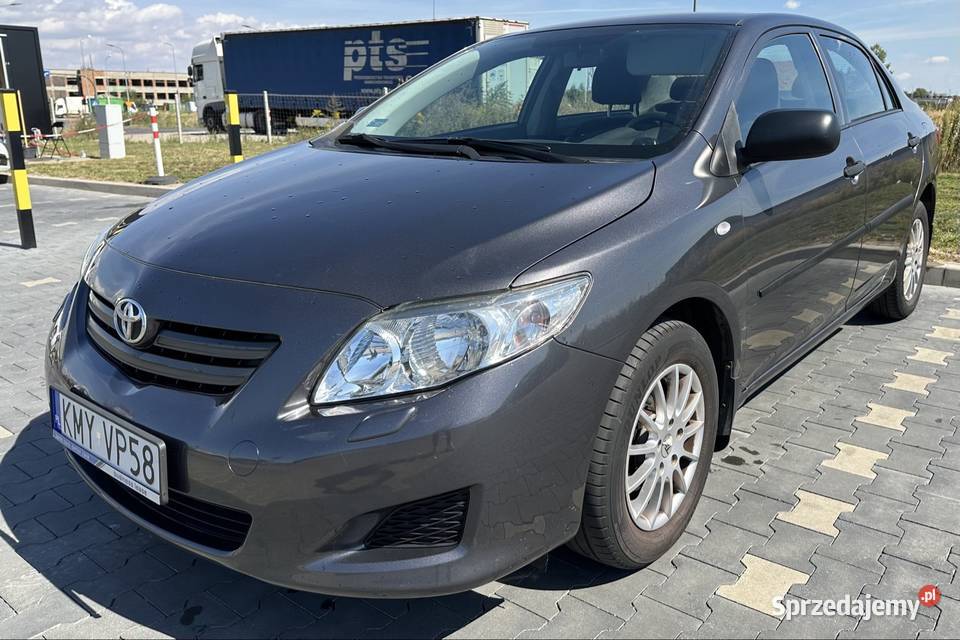 Toyota Corolla 14 benzyna ładny stan nieuszkodzony Kraków