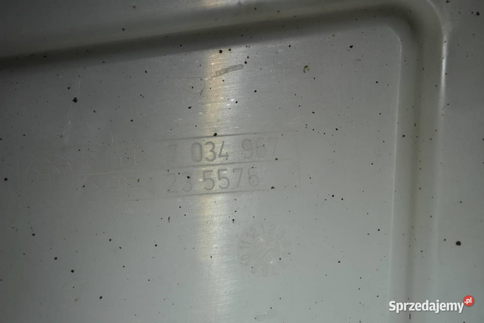 Zbiornik płynu spryskiwaczy BMW E60 E61 Poręba