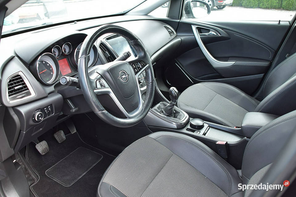 Opel Astra 14T 120 Cosmo Półskóra Navi Gwarancja elektrochrom. lusterko wst. Astra Nowe Kucice