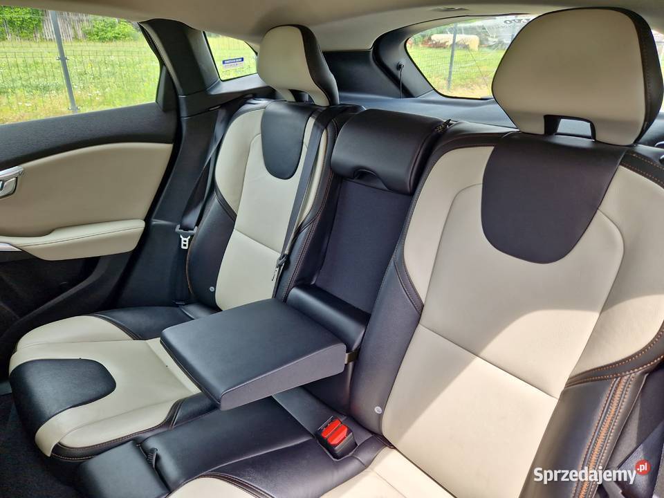 Volvo V40 Cross Country Ostrów Mazowiecka