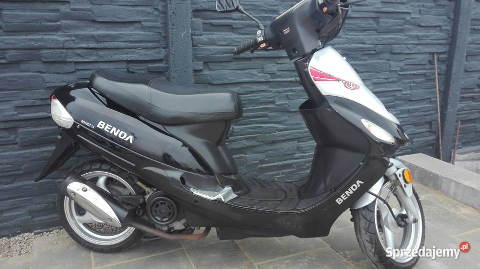 Skuter benda aprila peugeot 2010 idealny 50cm3 Suskowola