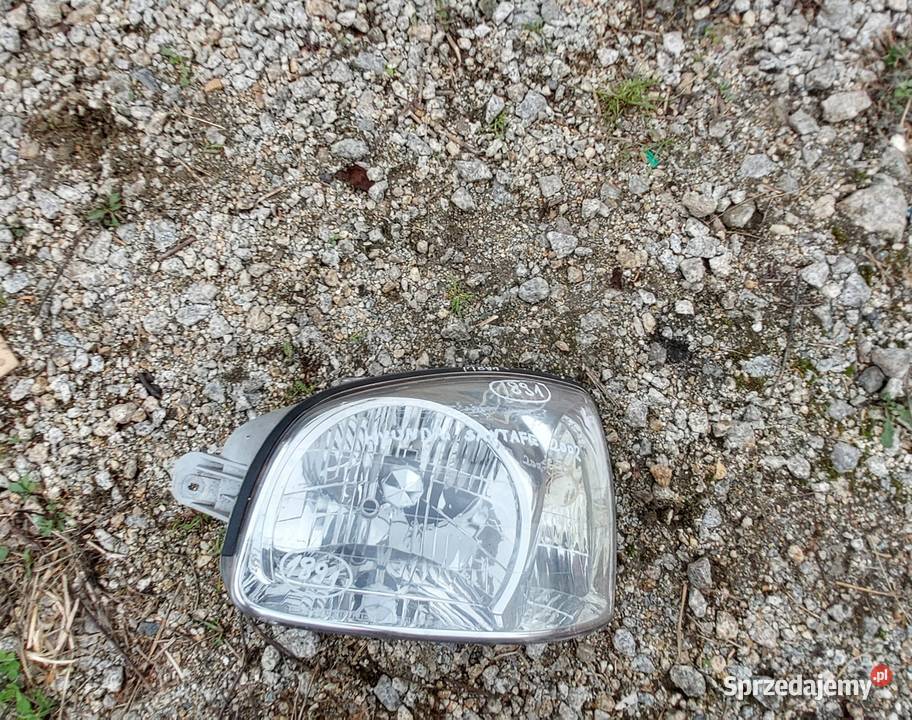 Hyundai Santa fe lampa przód lewa 20002006 Byków