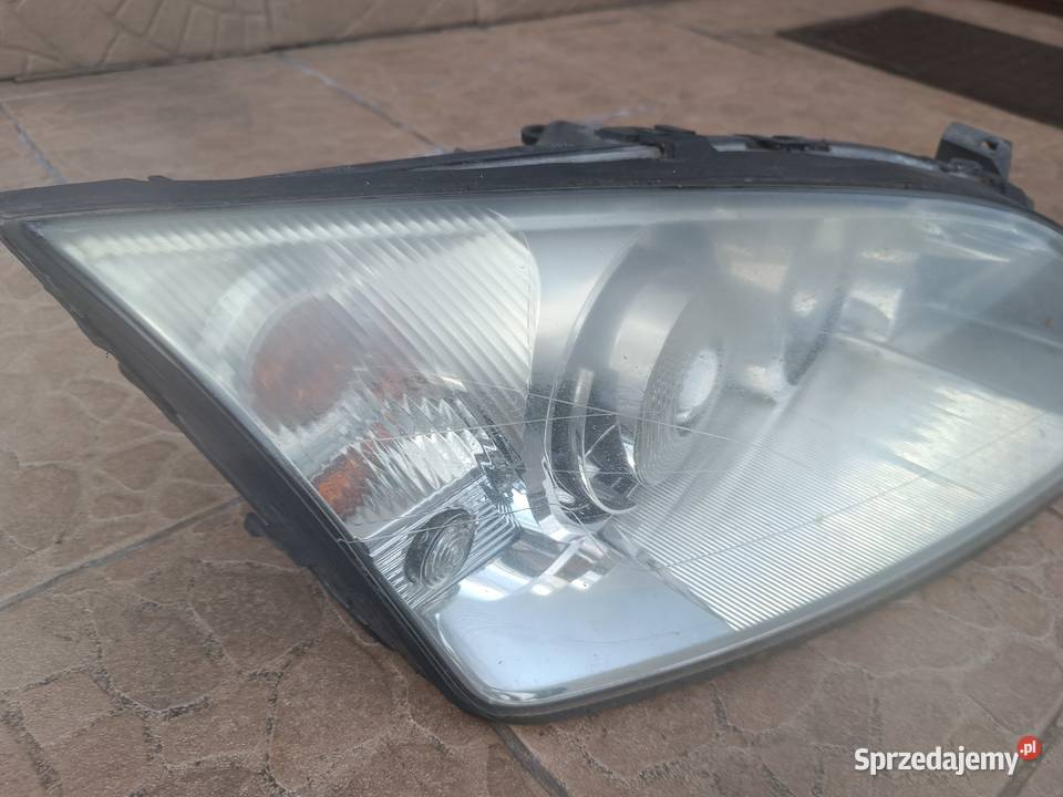 Ford Mondeo MK3 lampa Prawa przednia reflektor Częstochowa