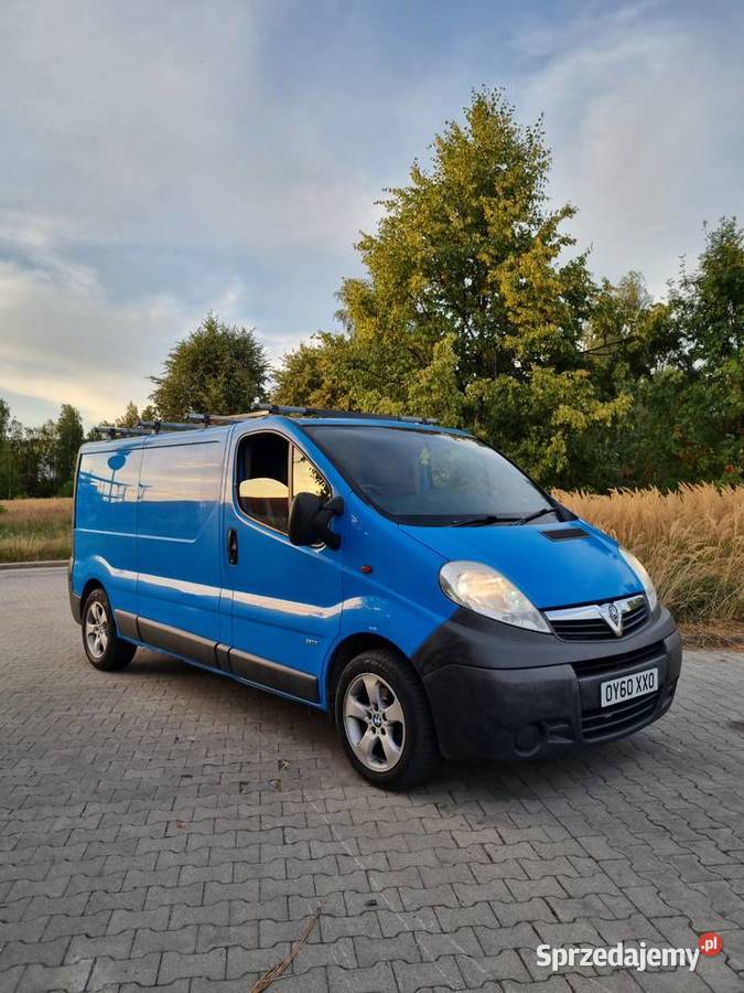 Vivaro L2H1 ANGLIK kierownica prawej Kielce sprzedam