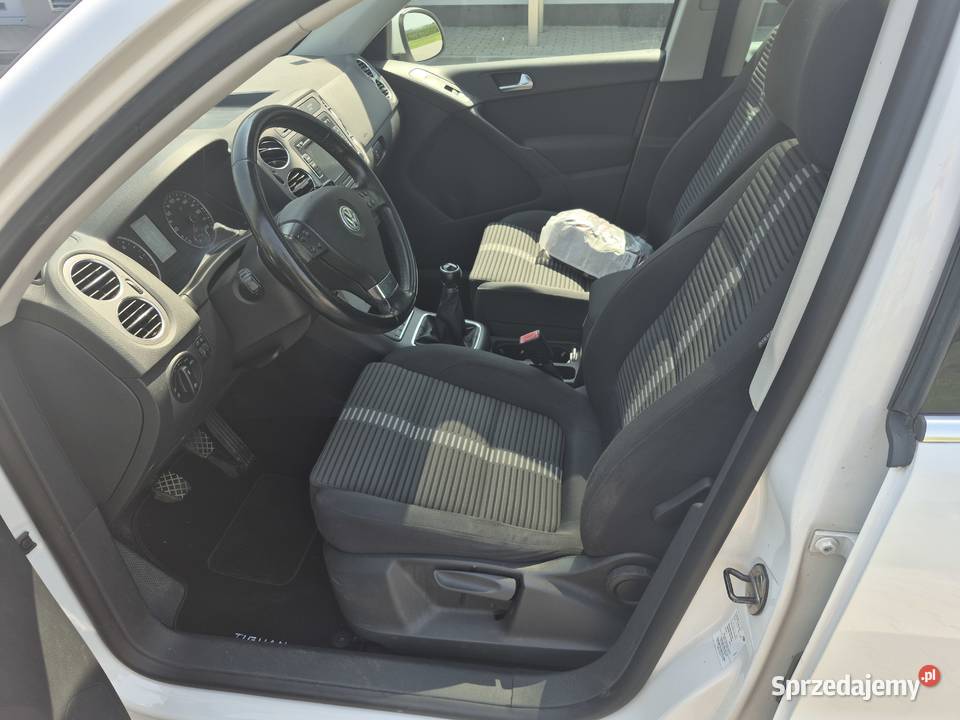 VW Tiguan 2010r 20TDI KLIMATRONIC Szklany Dach Zawonia