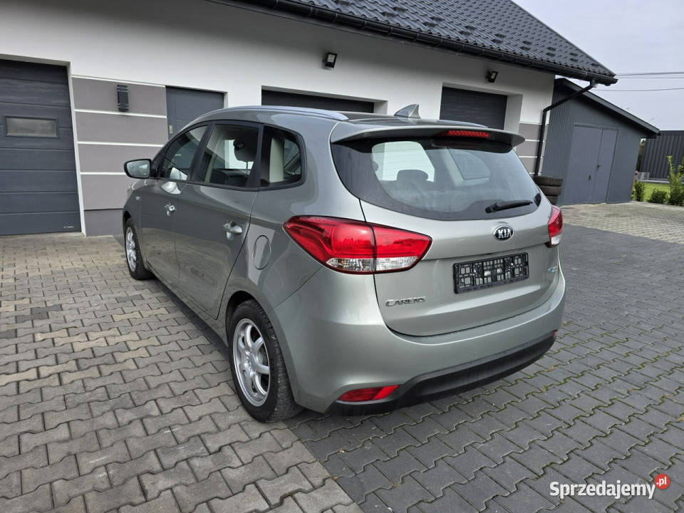 Kia Carens 16 benzyna7 osobowakamera Samochody osobowe Żabno