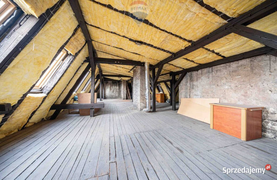 Obszerne klimatyczne poddasze strych Jeżyce Poznań