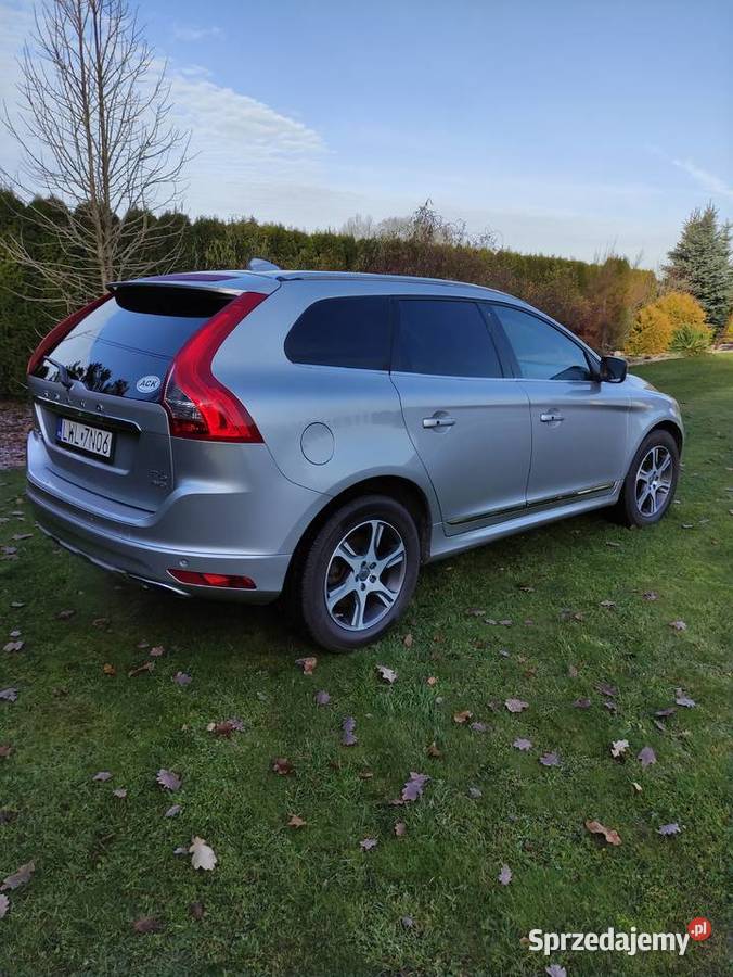 Volvo XC60 30 T6 AWD Lift Hańsk Pierwszy