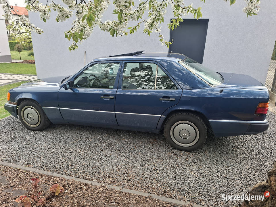 Mercedes W124 300D klima automat szyberdach Trzebnica